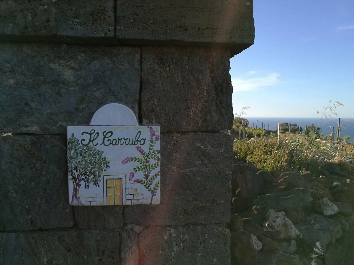 Hotel Dammusi Il Carrubo Kamma
