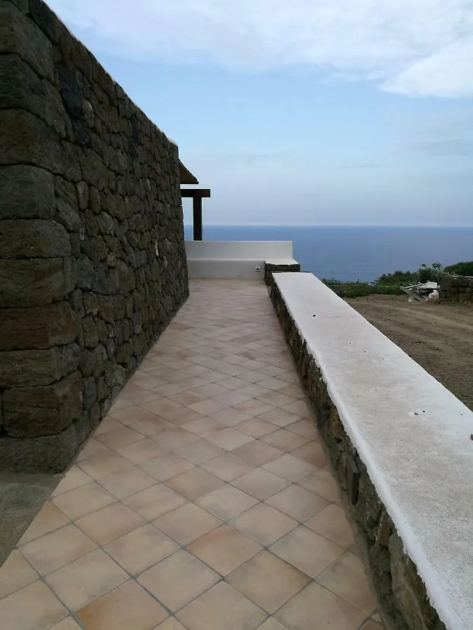 Hotel Dammusi Il Carrubo Kamma